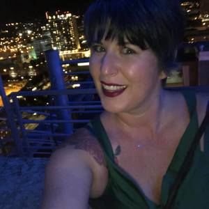 Meet your Posher, Beth